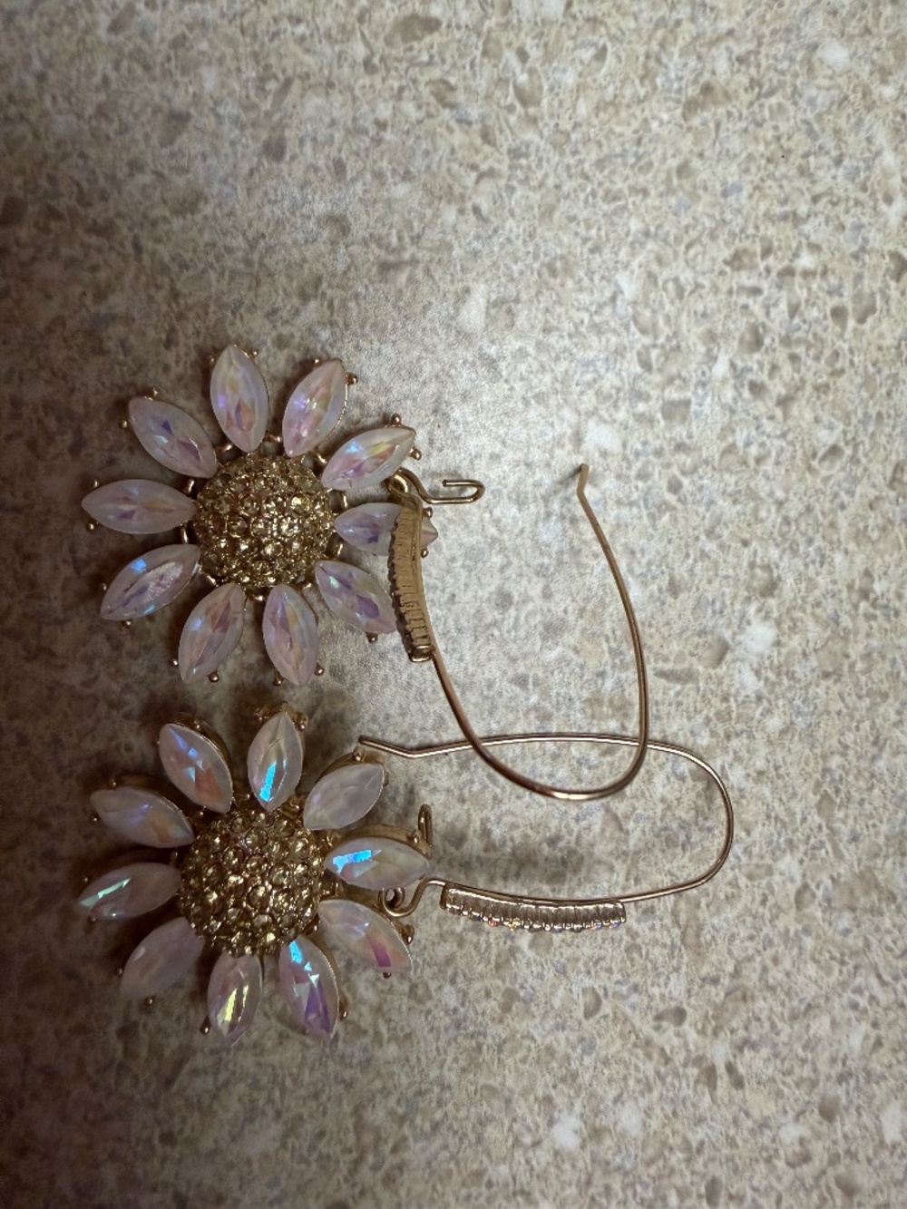Betsey Johnson Daisy earrings